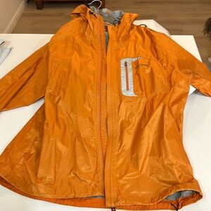 Men’s lightweight Marmot rain coat